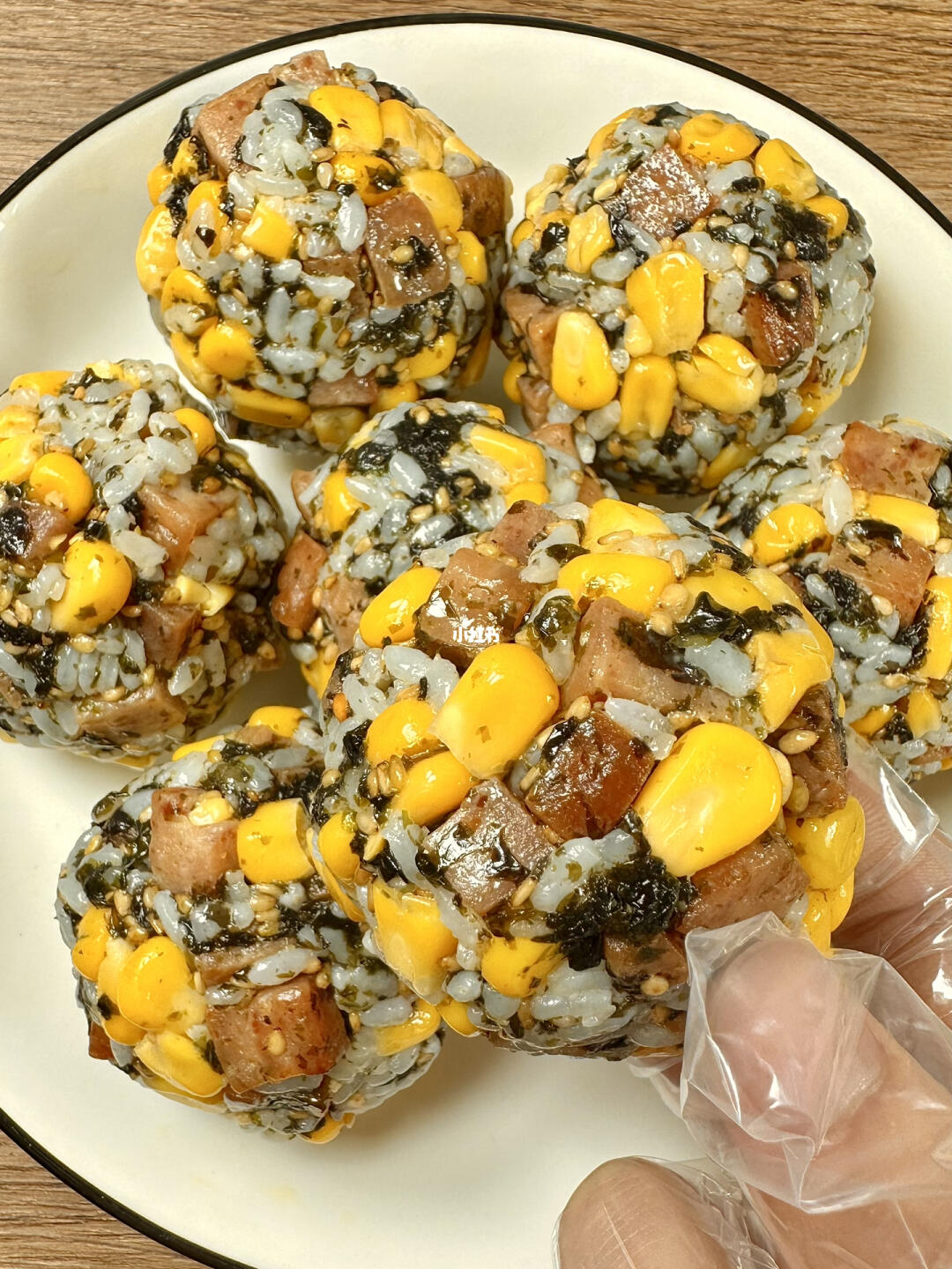 玉米午餐肉饭团