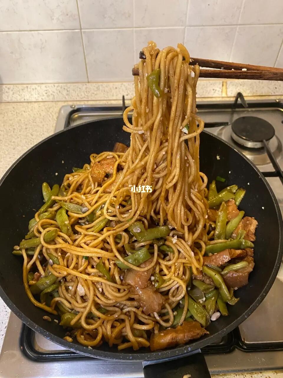 豆角焖面